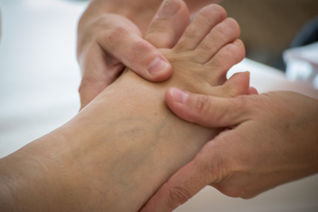 reflexology2
